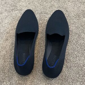 Rothy Almond Loafer Navy Herringbone Size 9